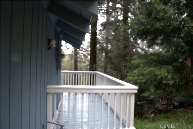 807 Sierra Vista, Twin Peaks, CA 92391