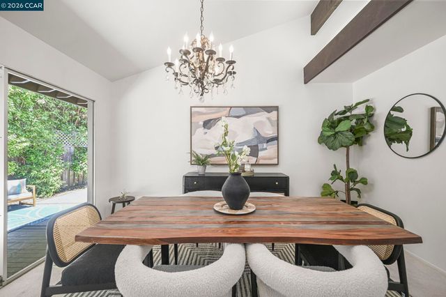1085 Country Club Drive, Moraga, CA 94556