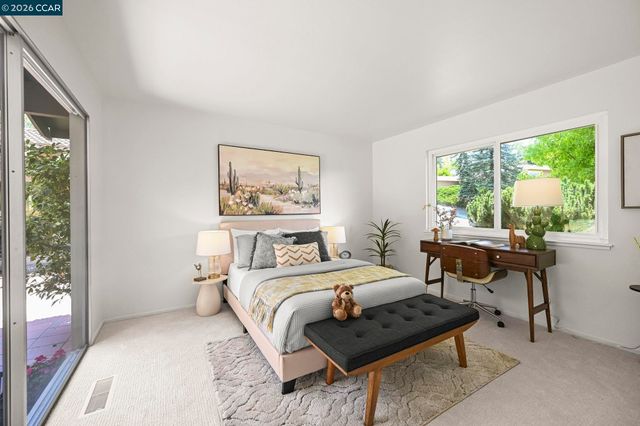 1085 Country Club Drive, Moraga, CA 94556