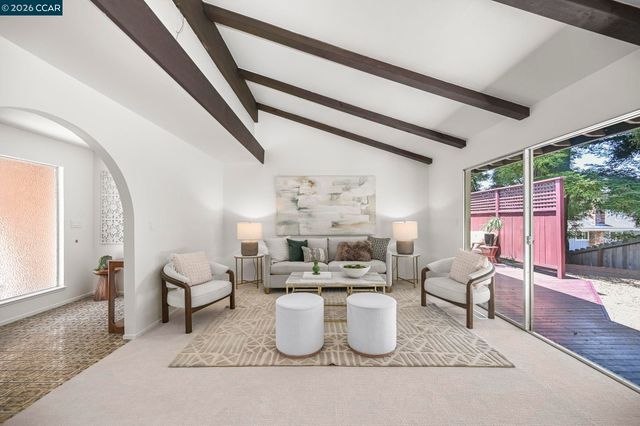 1085 Country Club Drive, Moraga, CA 94556