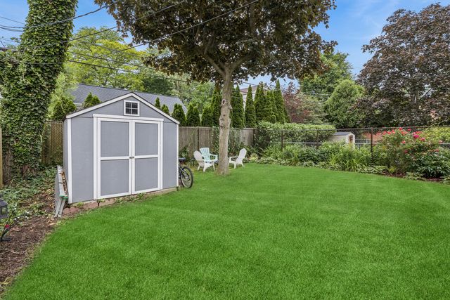 552 Burton Avenue, Highland Park, IL 60035