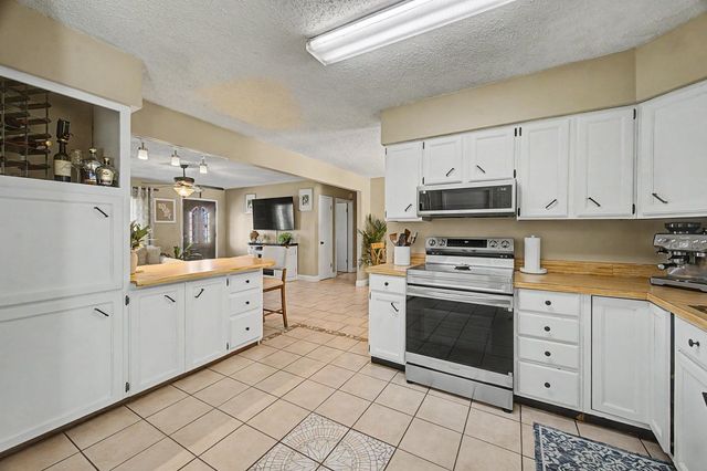 605 Alex St, Houma, LA 70360