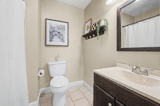 605 Alex St, Houma, LA 70360