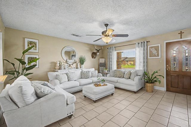 605 Alex St, Houma, LA 70360