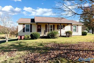 16516 Hampton Lane, Athens, AL 35611