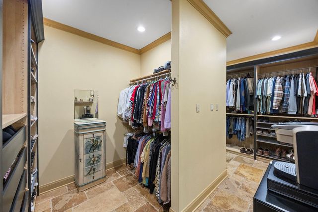 1524 Travis Street, Columbus, TX 78934