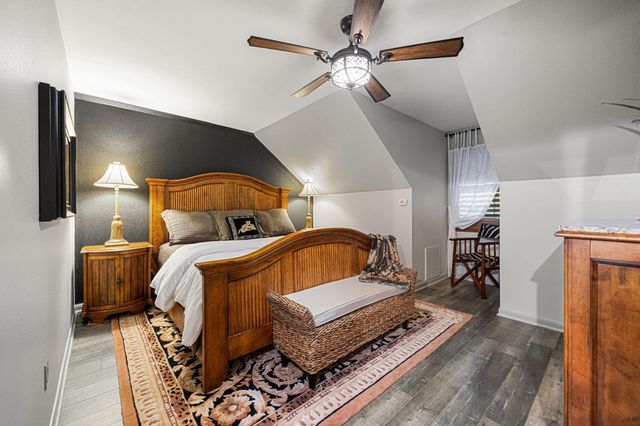 1524 Travis Street, Columbus, TX 78934