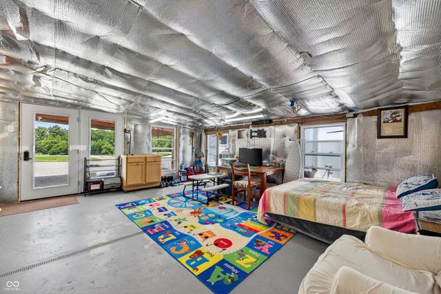 5053 Bittersweet Road, Morgantown, IN 46160