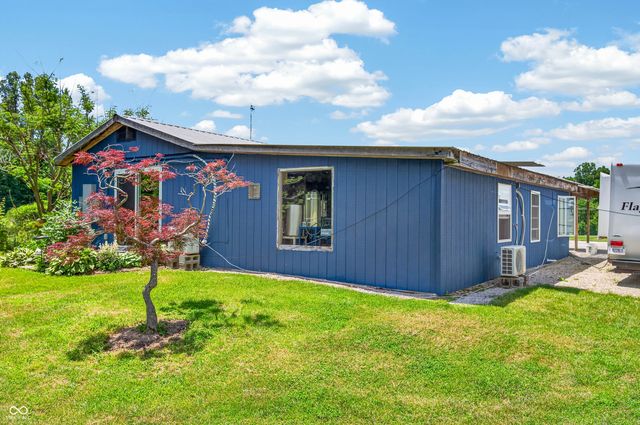 5053 Bittersweet Road, Morgantown, IN 46160