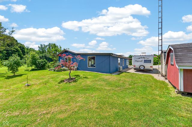 5053 Bittersweet Road, Morgantown, IN 46160