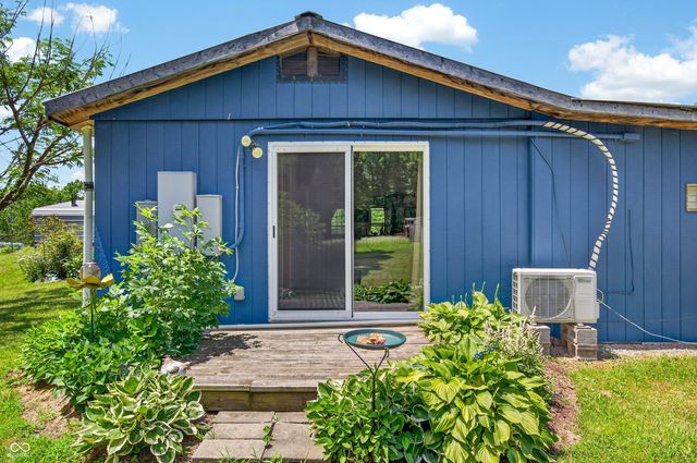 5053 Bittersweet Road, Morgantown, IN 46160