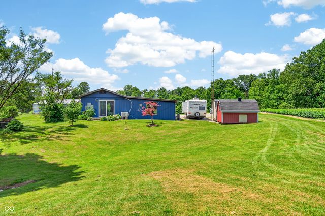 5053 Bittersweet Road, Morgantown, IN 46160