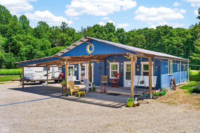 5053 Bittersweet Road, Morgantown, IN 46160