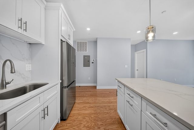 222 Arlington St 2B, Quincy, MA 02170