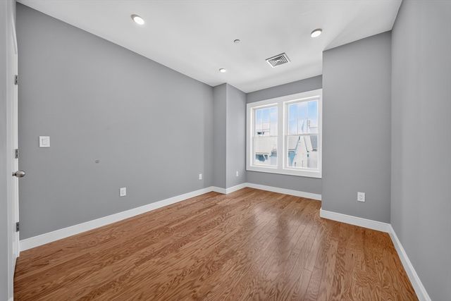 222 Arlington St 2B, Quincy, MA 02170