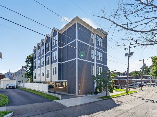 222 Arlington St 2B, Quincy, MA 02170
