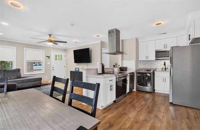 108 Clover ST, Hampton, VA 23669