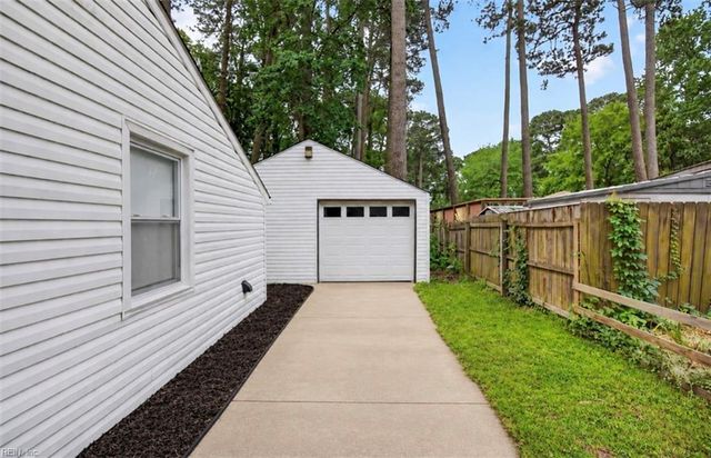 108 Clover ST, Hampton, VA 23669