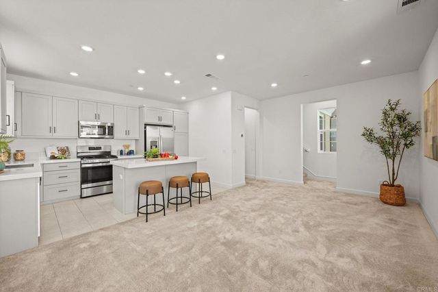 1229 Sunrise 104, San Marcos, CA 92078