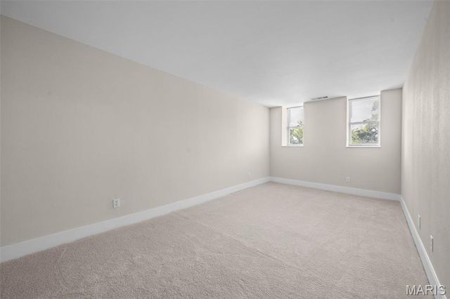 5630 Pershing Avenue 27, St Louis, MO 63112