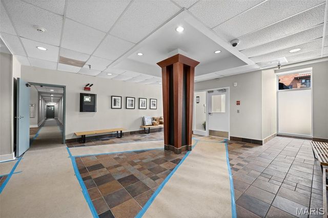 5630 Pershing Avenue 27, St Louis, MO 63112