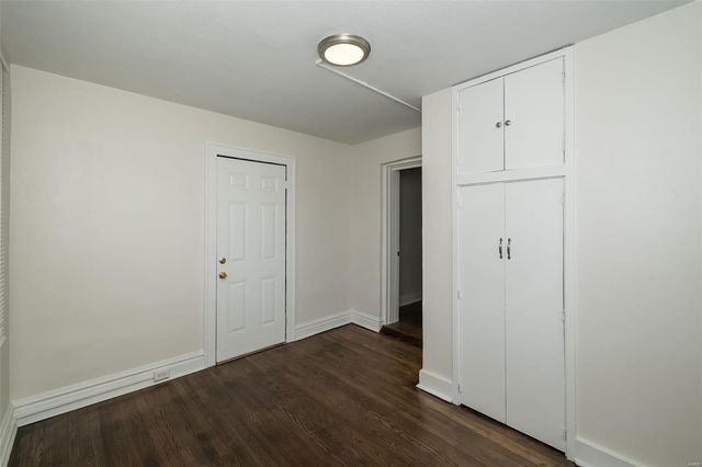 4117 Ravenwood Avenue, St Louis, MO 63121