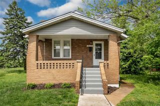 4117 Ravenwood Avenue, St Louis, MO 63121