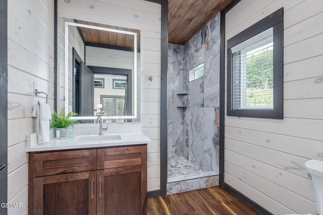 984 Goose Gap Rd Road, Sevierville, TN 37876