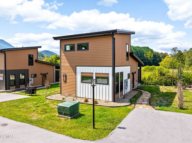 984 Goose Gap Rd Road, Sevierville, TN 37876