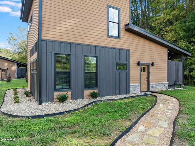 984 Goose Gap Rd Road, Sevierville, TN 37876