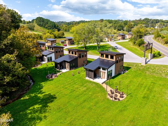 984 Goose Gap Rd Road, Sevierville, TN 37876