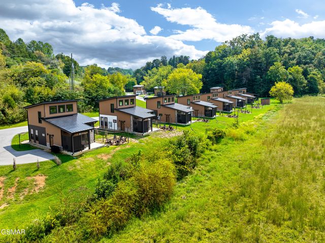 984 Goose Gap Rd Road, Sevierville, TN 37876