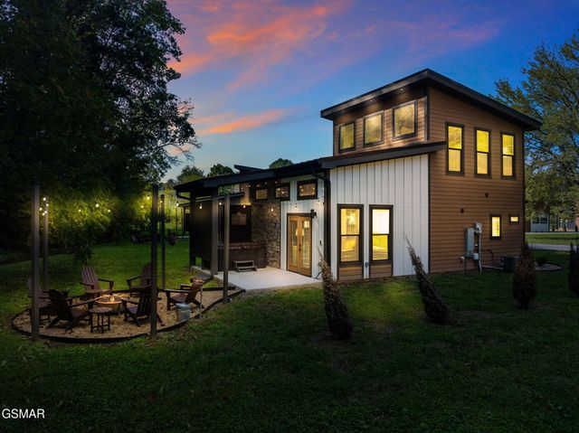 984 Goose Gap Rd Road, Sevierville, TN 37876