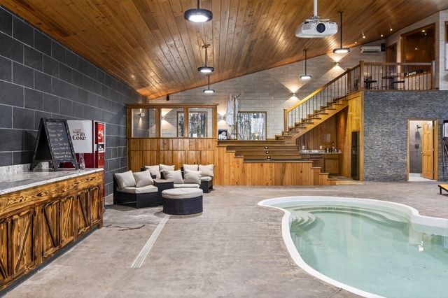 3195 Ladd Springs Road SE, Old Fort, TN 37362