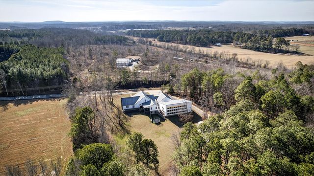 3195 Ladd Springs Road SE, Old Fort, TN 37362