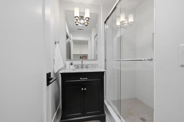 2929 Latham Dr, Sacramento, CA 95864