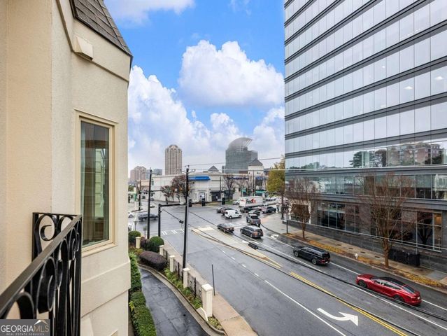 3636 Peachtree Road NE 405, Atlanta, GA 30319