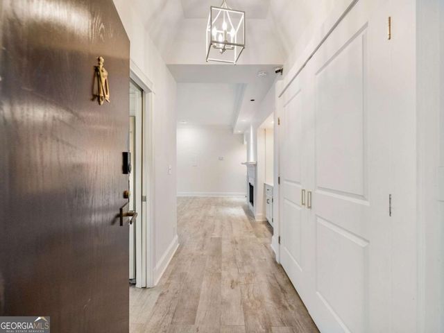 3636 Peachtree Road NE 405, Atlanta, GA 30319