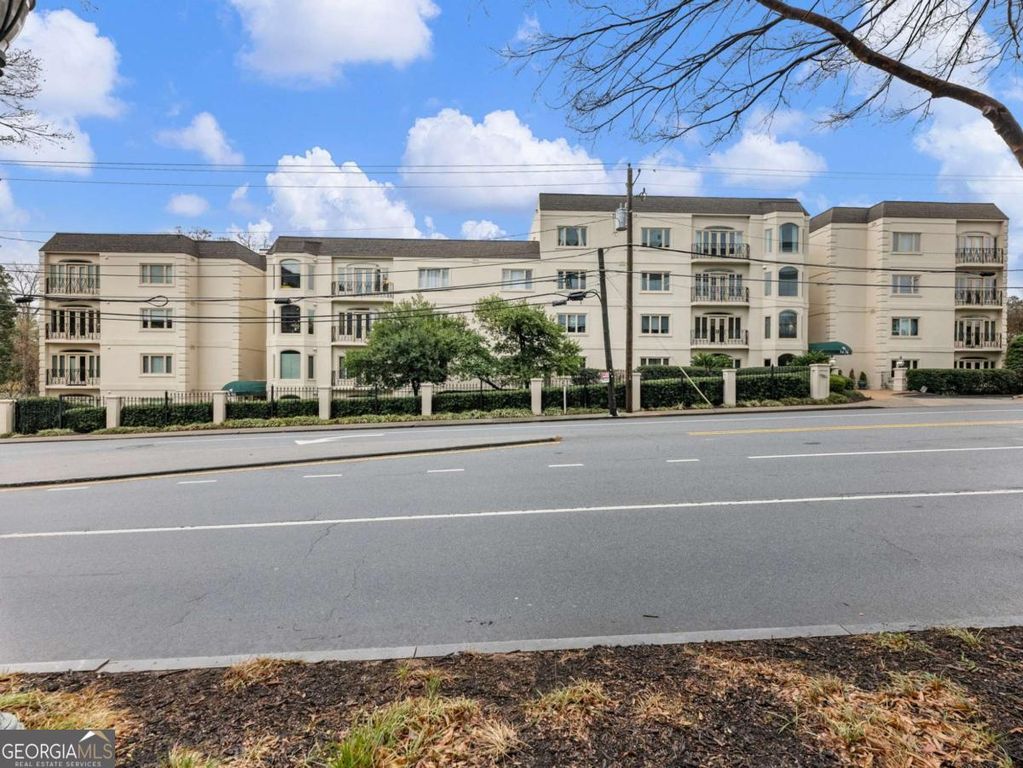 3636 Peachtree Road NE 405, Atlanta, GA 30319