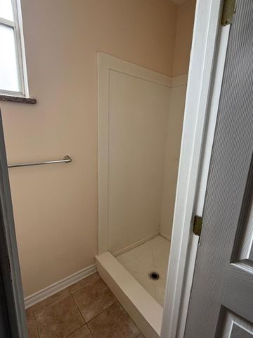 702 Staitti Street C, Humble, TX 77338