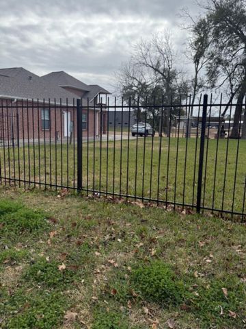 702 Staitti Street C, Humble, TX 77338