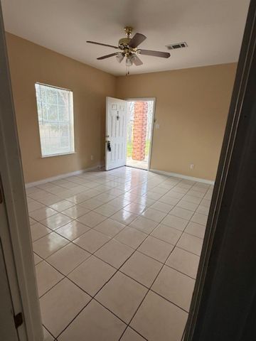 702 Staitti Street C, Humble, TX 77338