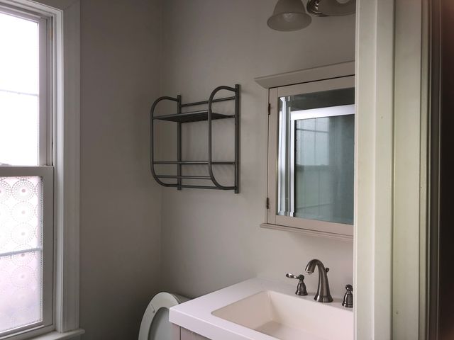 321 N Quincy Street, Clinton, IL 61727