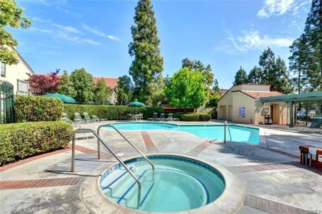 3530 W Sweetbay Court D, Anaheim, CA 92804