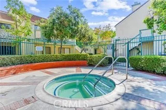 3530 W Sweetbay Court D, Anaheim, CA 92804