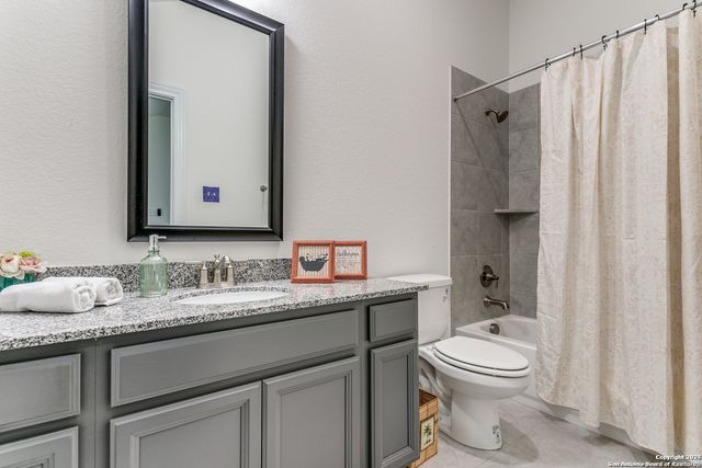 355 BORCHERS BLVD, New Braunfels, TX 78132