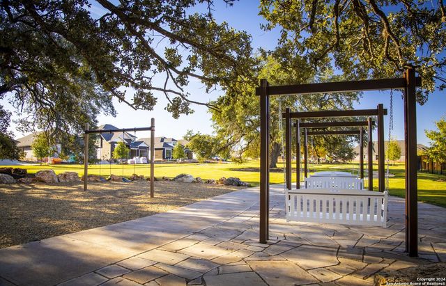 355 BORCHERS BLVD, New Braunfels, TX 78132