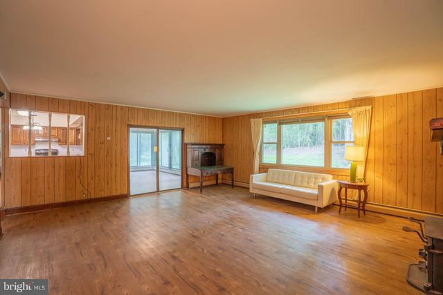1535 FIELDWOOD RD, Southampton, PA 18966