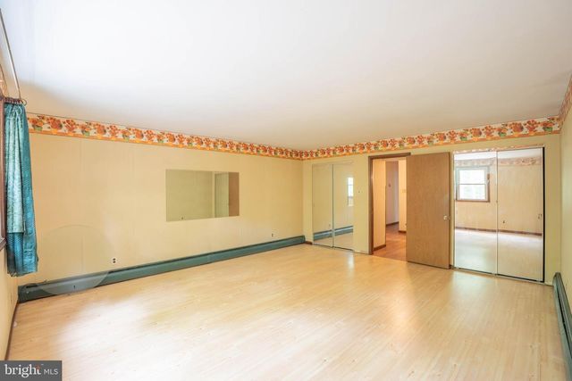 1535 FIELDWOOD RD, Southampton, PA 18966
