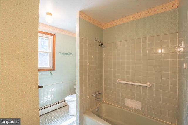 1535 FIELDWOOD RD, Southampton, PA 18966